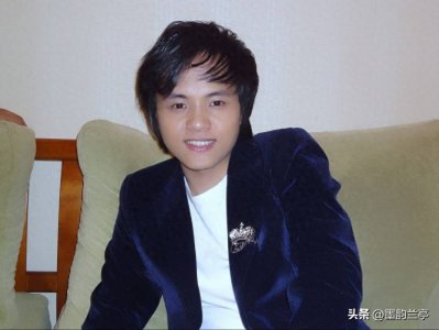 他14岁开演唱会,19岁日挣万元,执意拒上春晚,却没人骂他耍大牌