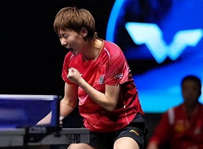 某歌手怒批孙颖莎粉丝:委屈什么?4比0这就是实力的碾压局