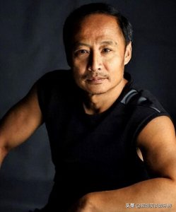 周野芒:曾抛弃怀孕的奚美娟,火速再婚琼女郎,儿子不跟他姓