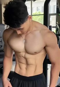 ​与健身教练谈恋爱是一种怎样的极致体验？