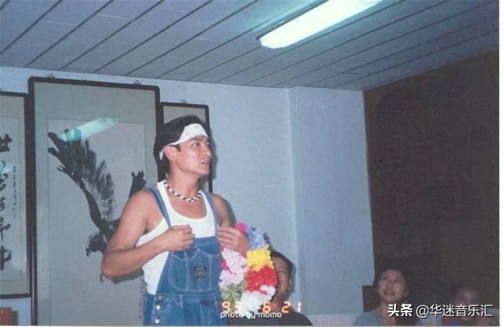 “小鲜肉”刘德华的这些珍贵老照片,80后90后有多少见过?