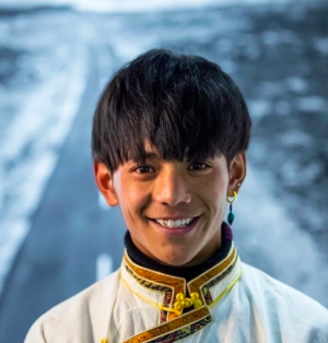 众网红支援河南!辛巴豪捐2000万,赵本山女儿捐30万,丁真受质疑