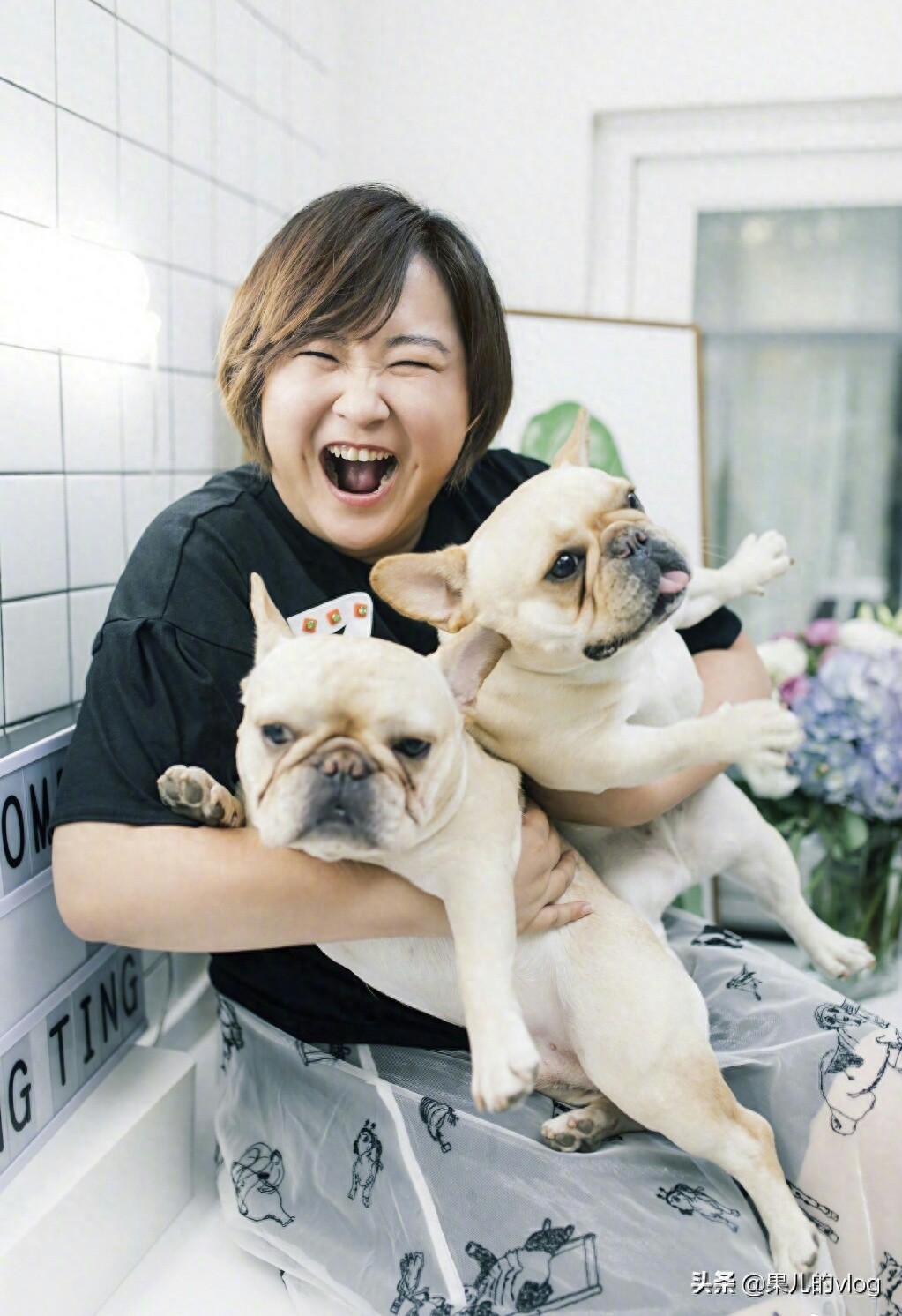 贾玲贾裕玲,1982年4月29日出生于湖北襄阳宜城,高情商善解人意