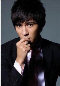 周渝民大S为何分手?只因女方赚得多