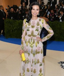 邓文迪:一个传奇的中国女人