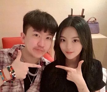 ​知名博主曝张大大背景，越扒越不简单，姑姑家里不一般