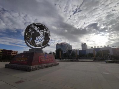 ​从德令哈到久治美丽高原风景令人赏心悦目