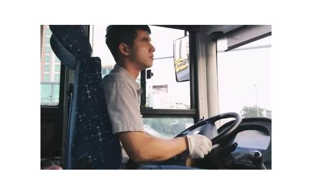 离婚必须要户口本吗,法律上怎么解决? 离婚必须要户口本吗,法律上怎么解决?