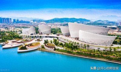 祖籍中国福建省漳州市的蔡英文