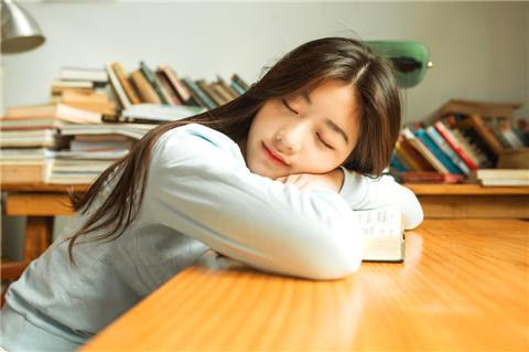 女生说早安怎么回复 女生说早安是喜欢男生吗？