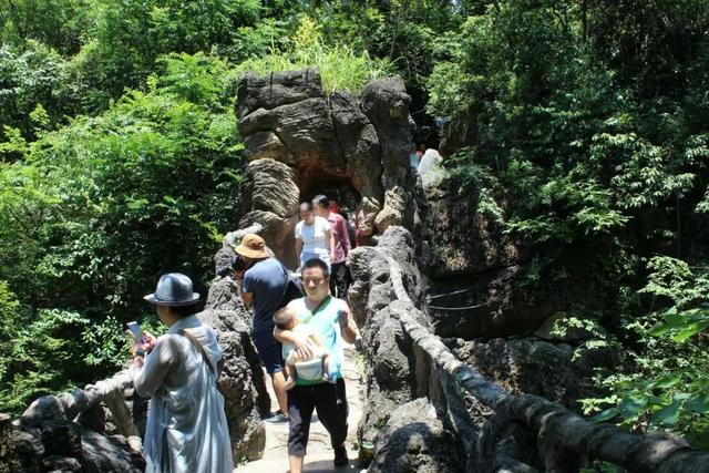 贵州游黄果树瀑布攻略最新（领着孩子去有诗的远方）(12)