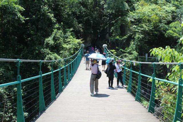 贵州游黄果树瀑布攻略最新（领着孩子去有诗的远方）(11)