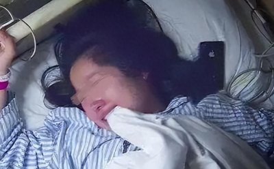 那个两次跪求剖腹产被丈夫拒绝从医院5楼跳下的孕妇,已离开7年了
