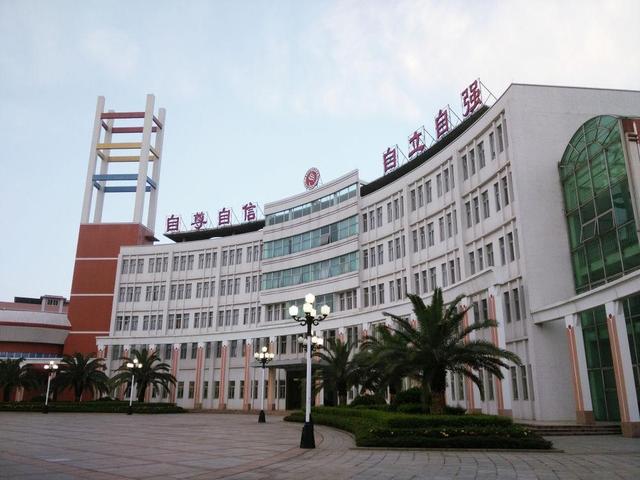 清远市大学城有哪些职业学校（再添6所高校进驻）(11)