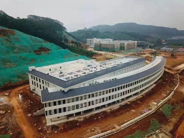 清远市大学城有哪些职业学校（再添6所高校进驻）(9)