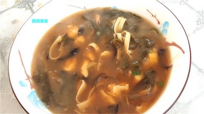 ​河南胡辣汤（爱喝胡辣汤别买了，教你在家做正宗的河南胡辣汤，营养美味超好吃