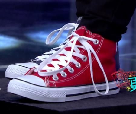 高帮鞋怎么穿,高帮鞋应该怎么穿,白色的,有鞋带?图13