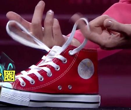 高帮鞋怎么穿,高帮鞋应该怎么穿,白色的,有鞋带?图10