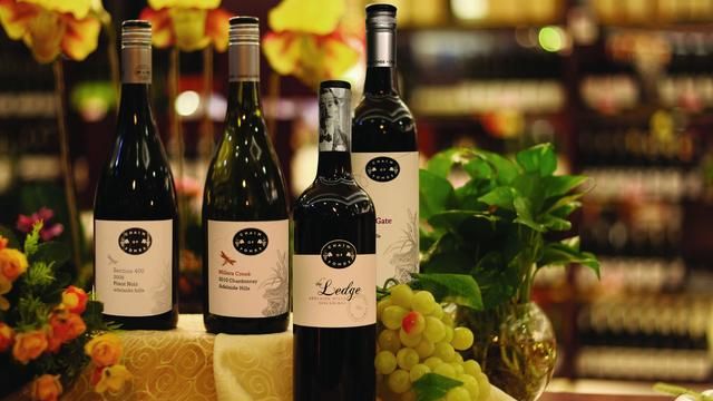 选葡萄酒,酿造天然甜葡萄酒可选择哪几种葡萄原料?图4