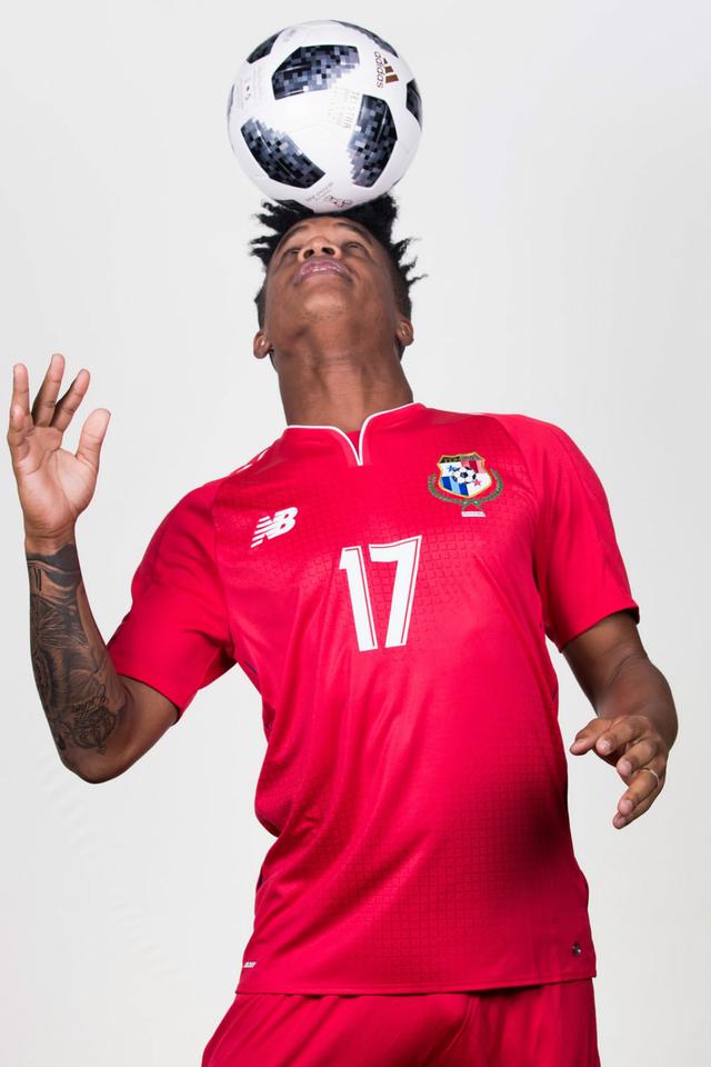 球星壁纸三球(图集世界正式打响)(23)