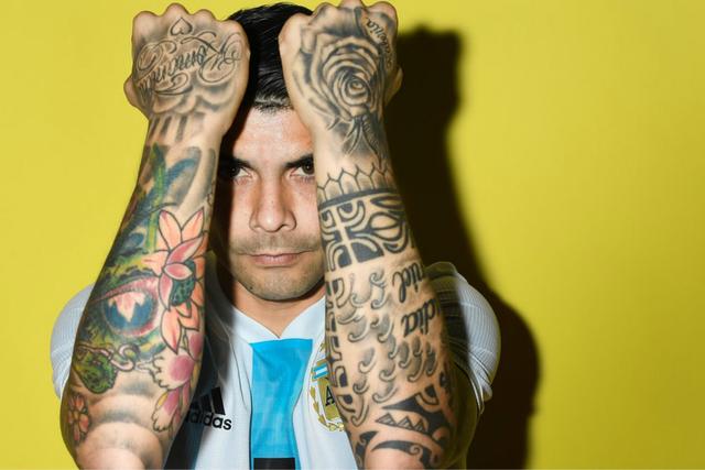 球星壁纸三球(图集世界正式打响)(21)