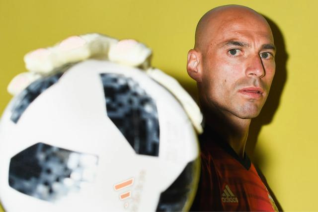 球星壁纸三球(图集世界正式打响)(14)