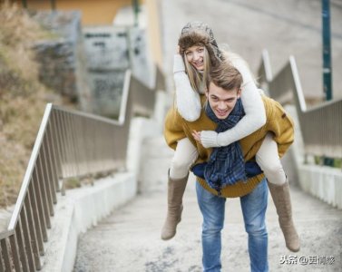 已婚男女出轨多久会断开(已婚男女就别在深夜发给异性)