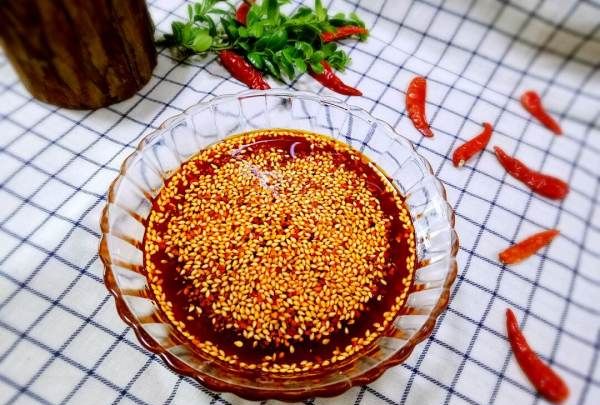 辣椒油的做法家常简单,辣椒油的做法最正宗的做法图10