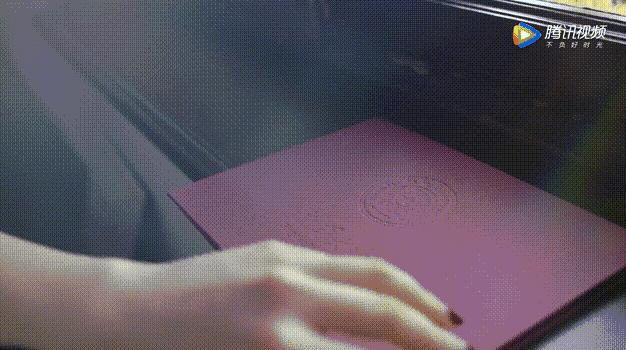 清华大学又双叒火了!一张录取通知书惊艳到哭!网友:买一张行不