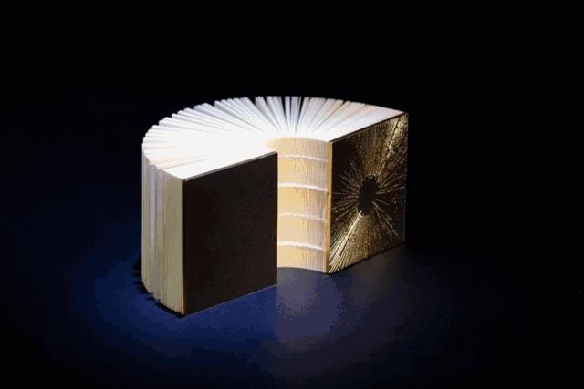 清华大学又双叒火了!一张录取通知书惊艳到哭!网友:买一张行不