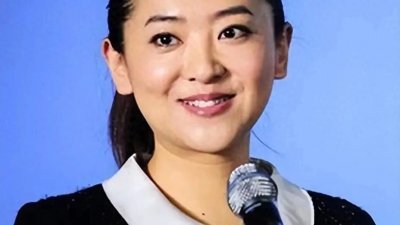"月亮姐姐王淏:童星闪耀,豪门隐婚,幸福人生低调演绎"