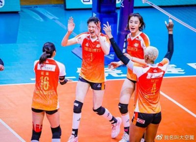 天才少女李盈莹:17岁出道,球迷只记住她的得分,她在追求什么