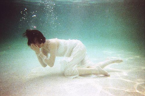 形容尘埃落定的句子