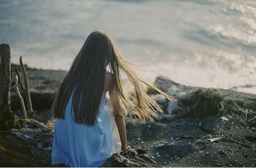 太在乎一个人的句子