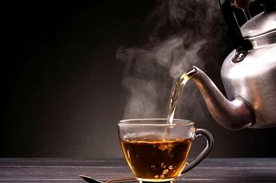 ​家族断根非因贫，天意宿命背后藏：这五个真相让中年人心惊！