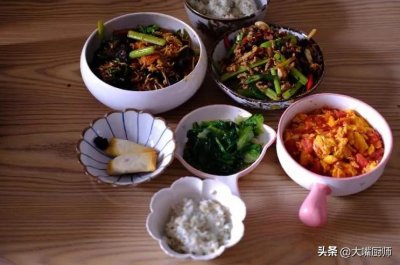 ​午餐不知道吃啥？推荐这4道快手菜，做法简单，营养解馋百吃不厌