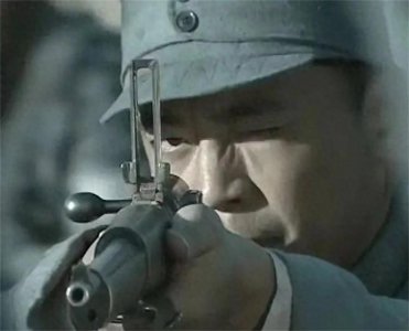 ​为啥“三八大盖”能轻松打1000米，而现代步枪只能打400米？