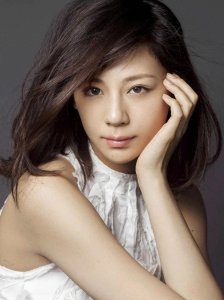 ​曾经的日本女神：西内玛丽亚，却因‘扇耳光事件’被雪藏许久！