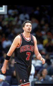 ​勇士队黑八奇迹中的 欧洲天王 战场上的传奇