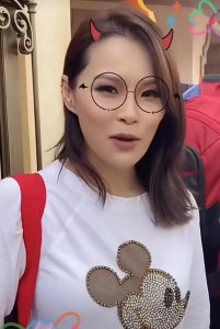 ​当年四小天后今昔悬殊：有人宣传新歌遭抵制，有人演唱会票难卖