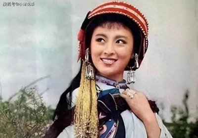 ​从舞台巨星到阶下囚：程春莲的惊世陨落