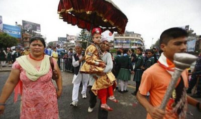 ​尼泊尔“活女神”凄惨晚年：被废后无人敢娶，且丧失生活能力