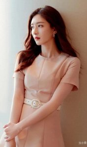 ​精英型女星的知性美