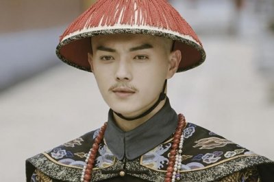 ​傅恒：乾隆头号宠臣，御用救火队长，从侍卫到宰相他仅用了7年