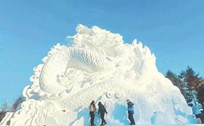 ​哈尔滨雪雕