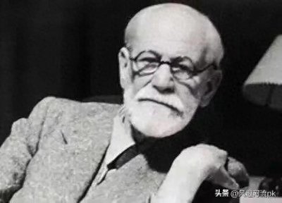 ​弗洛伊德：人性深渊的开拓者，内心困惑的启明灯