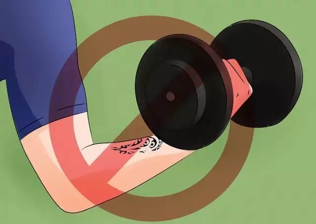 纹身后怎么保养才能更旺盛（纹身后正确的保养方式）(5)