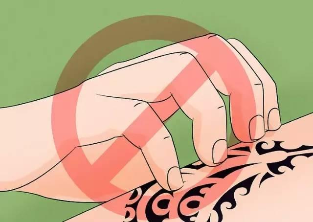 纹身后怎么保养才能更旺盛（纹身后正确的保养方式）(1)