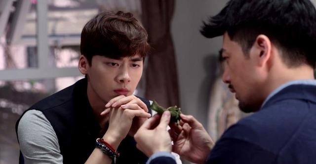 解连环和吴三省为什么是表兄弟 吴三省与解连环为何互换身份(1)