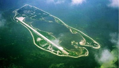​东沙群岛是面积极小的群岛，但地理位置重要，早日拿下它非常必要